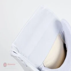 Bauer GSX Junior Goalie Blocker S20 -The Hockey Shop bauer blockers bauer gsx junior goalie blocker 14463779799106