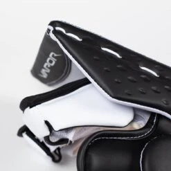 Bauer Vapor 2X Senior Goalie Blocker 21 Bauer Vapor 2X Senior Goalie Blocker -The Hockey Shop bauer blockers bauer vapor 2x senior goalie blocker 5427547406402