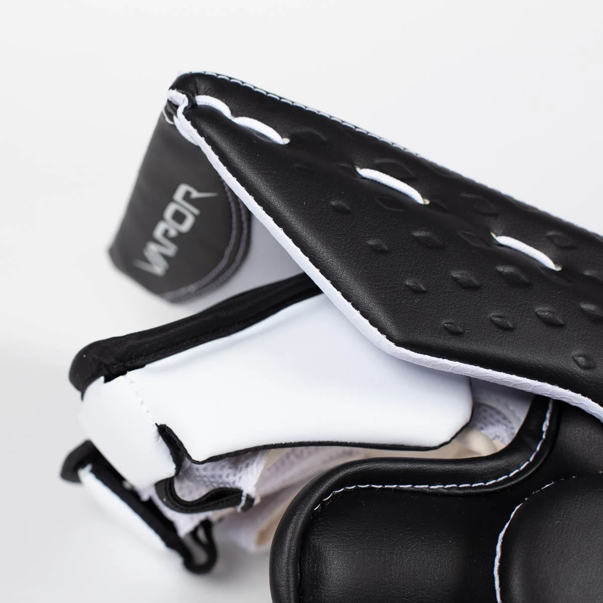 Bauer Vapor 2X Senior Goalie Blocker 10 Bauer Vapor 2X Senior Goalie Blocker - Image 8