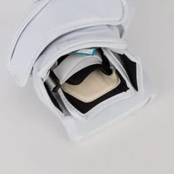 Bauer GSX Senior Goalie Catcher S23 -The Hockey Shop bauer catchers bauer gsx senior goalie catcher s23 30444789661762