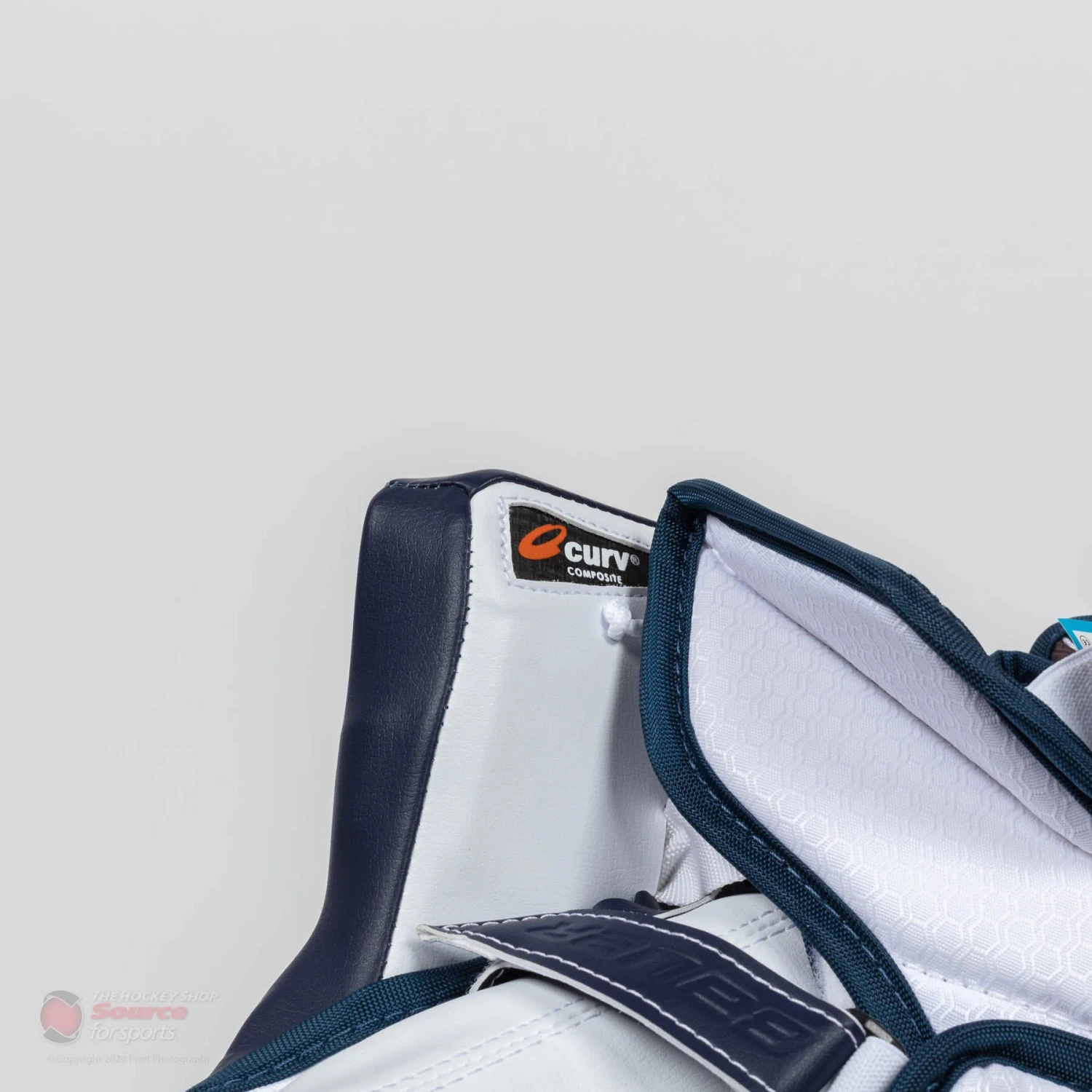 Bauer Supreme 3S Intermediate Goalie Catcher 11 Bauer Supreme 3S Intermediate Goalie Catcher - Image 9