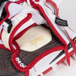 Bauer Supreme 3S Senior Goalie Catcher -The Hockey Shop bauer catchers bauer supreme 3s senior goalie catcher 14451185418306