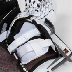 Bauer Supreme UltraSonic Senior Goalie Catcher -The Hockey Shop bauer catchers bauer supreme ultrasonic senior goalie catcher 14231451566146