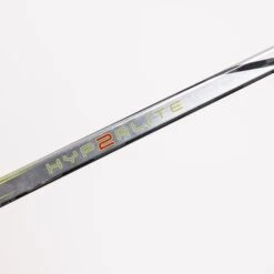 Bauer Vapor HyperLite 2 Junior Hockey Stick - 30 Flex -The Hockey Shop bauer hockey sticks bauer vapor hyperlite2 junior hockey stick 30 flex 30560503070786