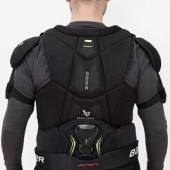 Bauer Vapor Velocity Senior Hockey Shoulder Pads -The Hockey Shop bauer shoulder pads bauer vapor velocity senior hockey shoulder pads 29086296178754