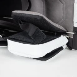 Brian's G-NETik X5 Junior Goalie Leg Pads 33 Brian's G-NETik X5 Junior Goalie Leg Pads -The Hockey Shop brian s leg pads brian s g netik x5 junior goalie leg pads 29086601838658