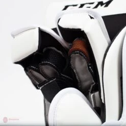 CCM Extreme Flex E4.9 Senior Goalie Blocker - Source Exclusive -The Hockey Shop ccm blockers ccm extreme flex e4 9 senior goalie blocker source exclusive 5311114739778