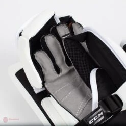 CCM Extreme Flex E4.9 Senior Goalie Blocker - Source Exclusive -The Hockey Shop ccm blockers ccm extreme flex e4 9 senior goalie blocker source exclusive 5311114838082