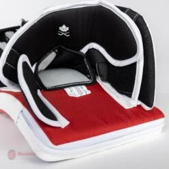 CCM Extreme Flex E5.5 Senior Goalie Blocker 25 CCM Extreme Flex E5.5 Senior Goalie Blocker -The Hockey Shop ccm blockers ccm extreme flex e5 5 senior goalie blocker 27988471021634