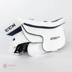 CCM Extreme Flex E5.9 Intermediate Goalie Blocker -The Hockey Shop ccm blockers ccm extreme flex e5 9 intermediate goalie blocker 30346515710018