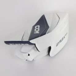 CCM Extreme Flex E6.5 Junior Goalie Blocker -The Hockey Shop ccm blockers ccm extreme flex e6 5 junior goalie blocker 30478264795202