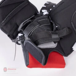 CCM Extreme Flex E5.5 Junior Goalie Catcher - Source Exclusive -The Hockey Shop ccm catchers ccm extreme flex e5 5 junior goalie catcher source exclusive 28235119099970