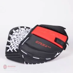 CCM Extreme Flex E5.5 Junior Goalie Catcher - Source Exclusive -The Hockey Shop ccm catchers ccm extreme flex e5 5 junior goalie catcher source exclusive 28235119231042