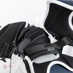 CCM Extreme Flex E5.9 Intermediate Goalie Catcher 31 CCM Extreme Flex E5.9 Intermediate Goalie Catcher -The Hockey Shop ccm catchers ccm extreme flex e5 9 intermediate goalie catcher 27988517126210