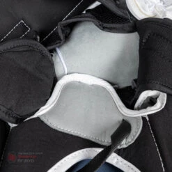 CCM Extreme Flex E5.9 Intermediate Goalie Catcher 34 CCM Extreme Flex E5.9 Intermediate Goalie Catcher -The Hockey Shop ccm catchers ccm extreme flex e5 9 intermediate goalie catcher 27988517191746