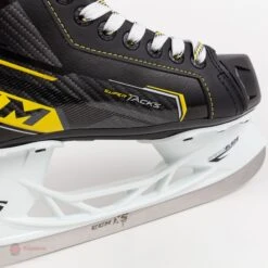 CCM Super Tacks 9370 Junior Hockey Skates -The Hockey Shop ccm hockey skates ccm super tacks 9370 junior hockey skates 14186495377474
