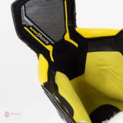 CCM Super Tacks 9380 Junior Hockey Skates -The Hockey Shop ccm hockey skates ccm super tacks 9380 junior hockey skates 14186460053570