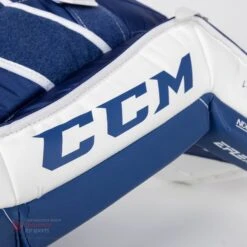 CCM Extreme Flex E5.5 Junior Goalie Leg Pads 29 CCM Extreme Flex E5.5 Junior Goalie Leg Pads -The Hockey Shop ccm leg pads ccm extreme flex e5 5 junior goalie leg pads 27988493041730