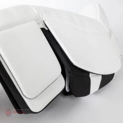 CCM Extreme Flex E5.9 Senior Goalie Leg Pads -The Hockey Shop ccm leg pads ccm extreme flex e5 9 senior goalie leg pads 27988495827010