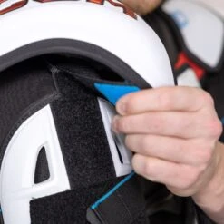 CCM Jetspeed FT6 Pro Senior Hockey Shoulder Pads 17 CCM Jetspeed FT6 Pro Senior Hockey Shoulder Pads -The Hockey Shop ccm shoulder pads ccm jetspeed ft6 pro senior hockey shoulder pads 30397883318338