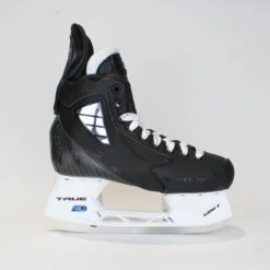 TRUE Player Senior Hockey Skates - Pro Stock - Shift Holder - "39" - Size 6