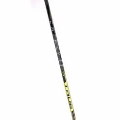 TRUE Catalyst 3X Junior Hockey Stick S21 - 30 Flex -The Hockey Shop true hockey sticks true catalyst 3x junior hockey stick 30 flex 28797103374402