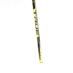 TRUE Catalyst 3X Junior Hockey Stick S21 - 40 Flex -The Hockey Shop true hockey sticks true catalyst 3x junior hockey stick 40 flex 28797103996994