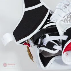 Vaughn Velocity V9 XP Junior Goalie Catcher -The Hockey Shop vaughn catchers vaughn velocity v9 xp junior goalie catcher 14509026443330