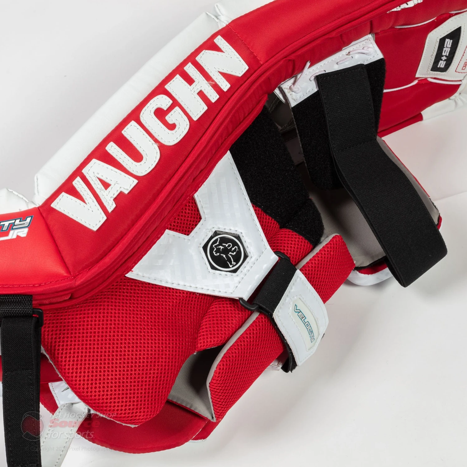 Vaughn Velocity V9 Junior Goalie Leg Pads 7 Vaughn Velocity V9 Junior Goalie Leg Pads - Image 5