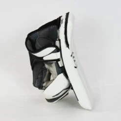 Warrior Ritual GT Intermediate Goalie Blocker - Demo A 11 Warrior Ritual GT Intermediate Goalie Blocker - Demo A -The Hockey Shop warrior blockers demo warrior ritual gt intermediate goalie blocker demo a white regular 15169469415490