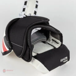 Warrior Ritual G5 Junior Goalie Catcher 17 Warrior Ritual G5 Junior Goalie Catcher -The Hockey Shop warrior catchers warrior ritual g5 junior goalie catcher 14051316891714