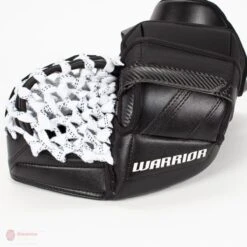 Warrior Ritual GT2 Intermediate Goalie Catcher - Source Exclusive -The Hockey Shop warrior catchers warrior ritual gt2 intermediate goalie catcher source exclusive 5670517178434