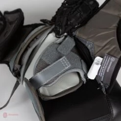 Warrior Ritual GT2 Pro Senior Goalie Catcher -The Hockey Shop warrior catchers warrior ritual gt2 pro senior goalie catcher 5024686473282